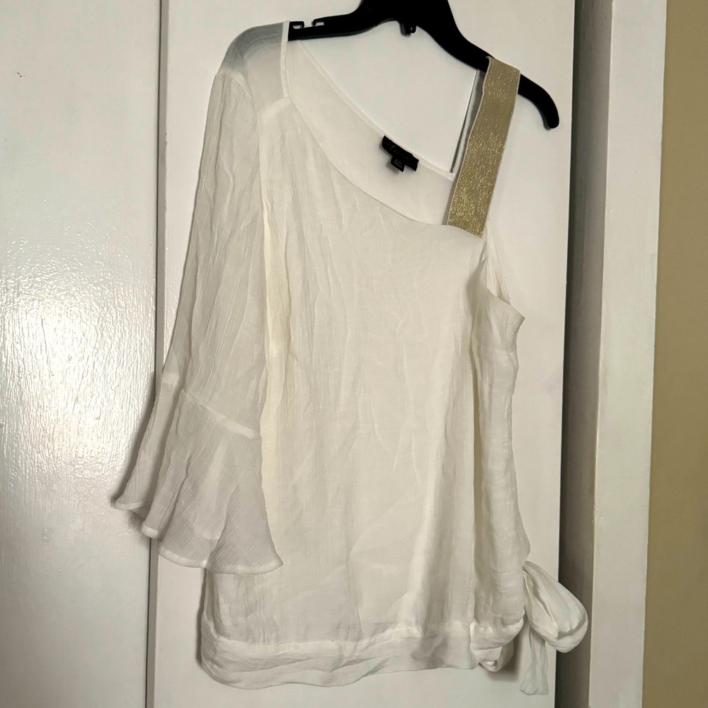 Thalia Sodi White Top~Like New!